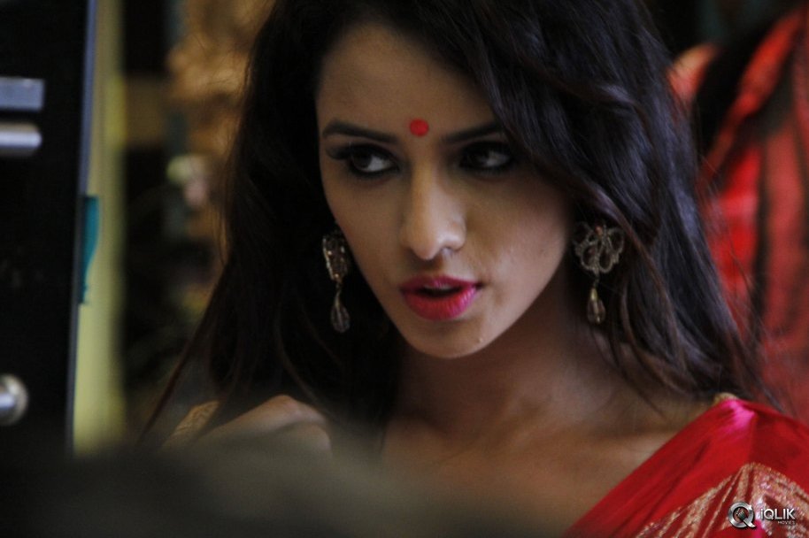 Sithara-Telugu-Movie-Stills